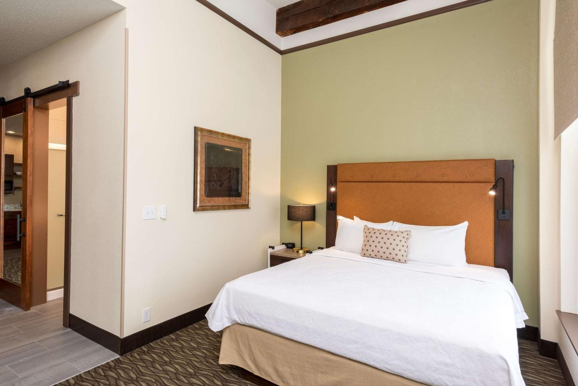 Homewood Suites By Hilton Indianapolis Downtown Exterior photo