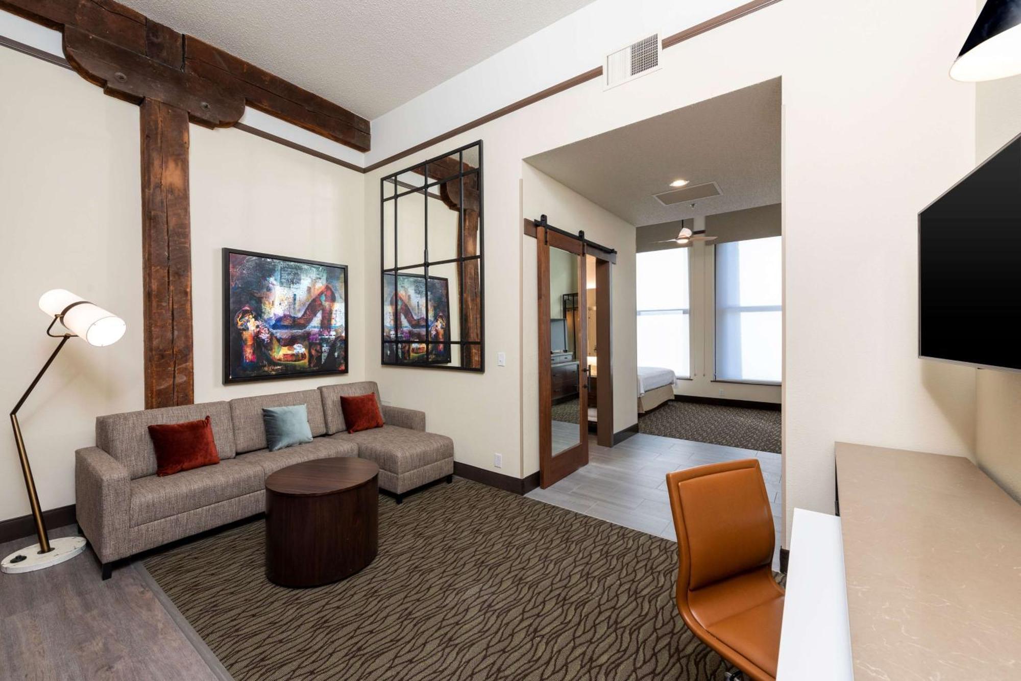 Homewood Suites By Hilton Indianapolis Downtown Exterior photo